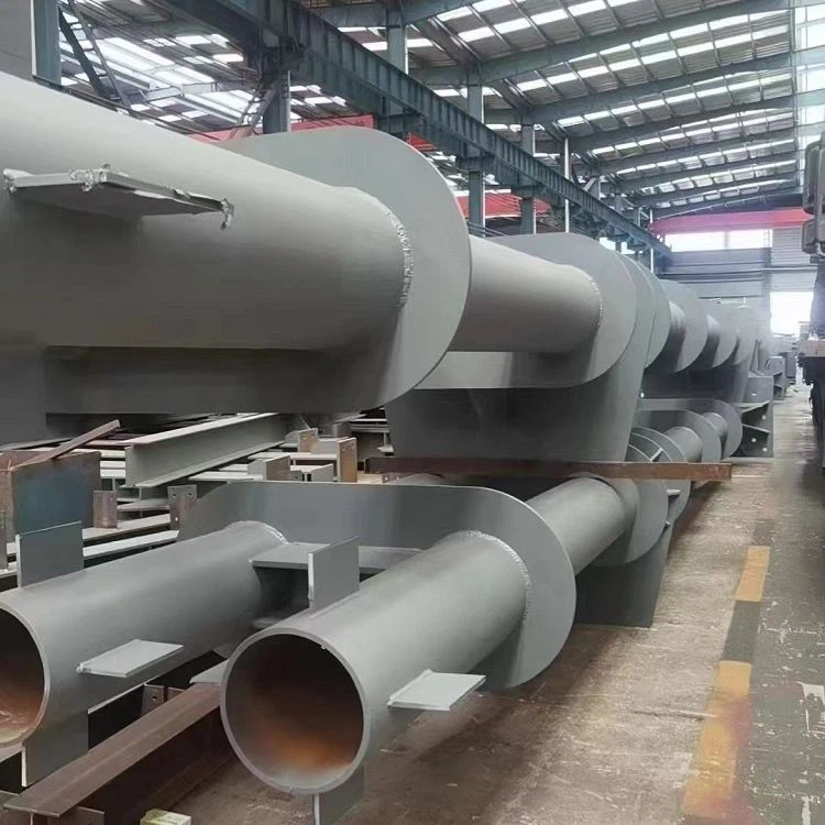 Bâtiment d'aéroport à structure métallique